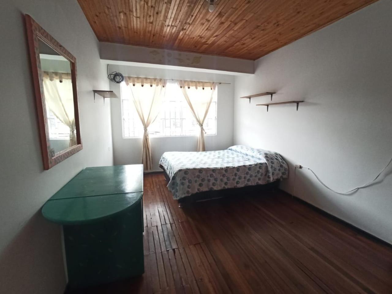 La Tremenda Casa Hotel Bogotá Kültér fotó