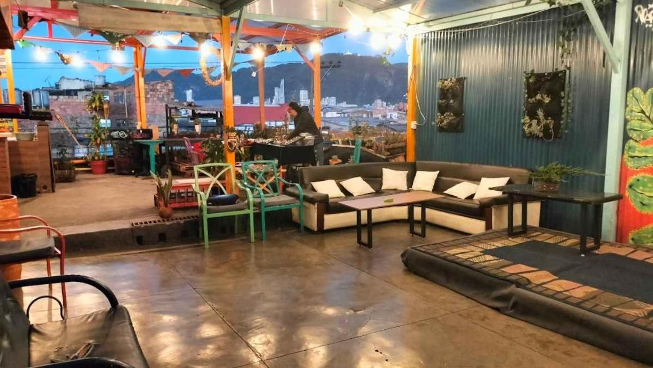 La Tremenda Casa Hotel Bogotá Kültér fotó